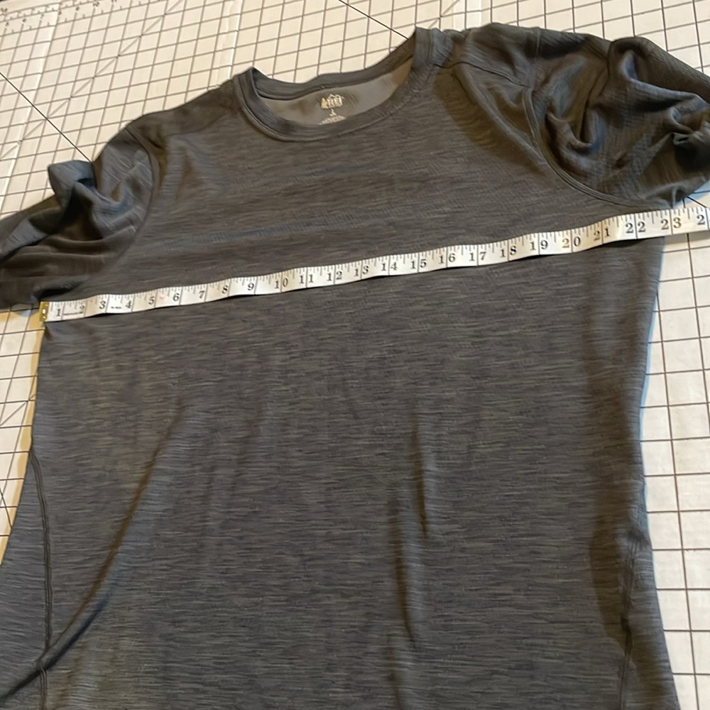 Rei co-op men’s long sleeved base layer thermal top, size large, dark grey - Picture 3 of 8